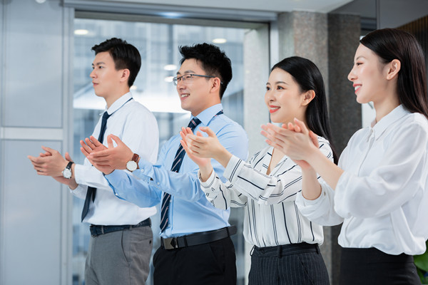 目標(biāo)設(shè)定與追蹤：明確目標(biāo)，確?？?jī)效達(dá)成