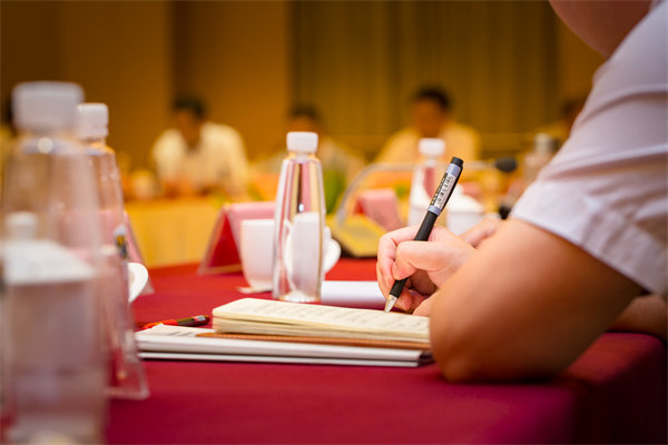 如何科學(xué)制定年度經(jīng)營計劃以應(yīng)對市場不確定性？