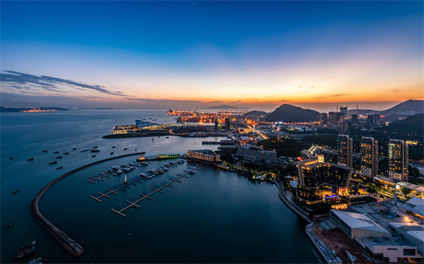 深圳管理咨詢(xún)精準(zhǔn)定位企業(yè)痛點(diǎn)，實(shí)現(xiàn)高效轉(zhuǎn)型！