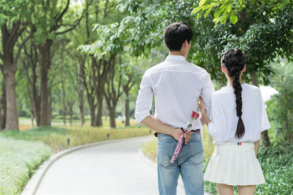 廣東一公司發(fā)錢鼓勵(lì)員工談戀愛(ài)，品牌營(yíng)銷怎么看？