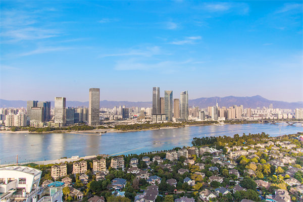 企業(yè)如何借助福州咨詢公司提升品牌知名度和市場(chǎng)份額？
