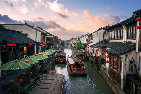 戰(zhàn)略管理如何精準錨定小眾市場，挖掘潛在的藍海？