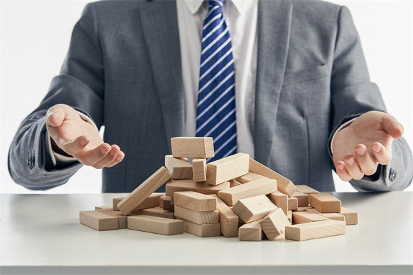 企業(yè)的績(jī)效層層加碼，是激發(fā)斗志還是逼走人才？