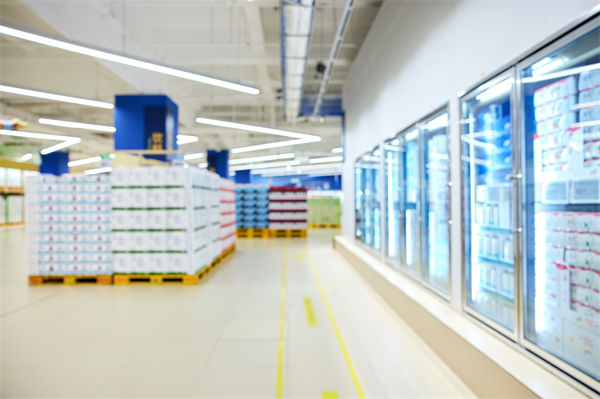 知名超市半年關了227家店，關聯(lián)企業(yè)營銷怎么看？