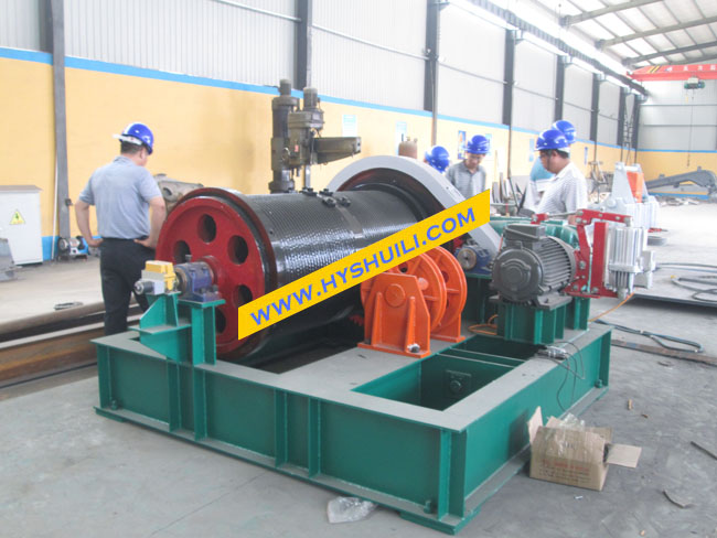 ��?y��)P(y��ng)���]�C(j��)